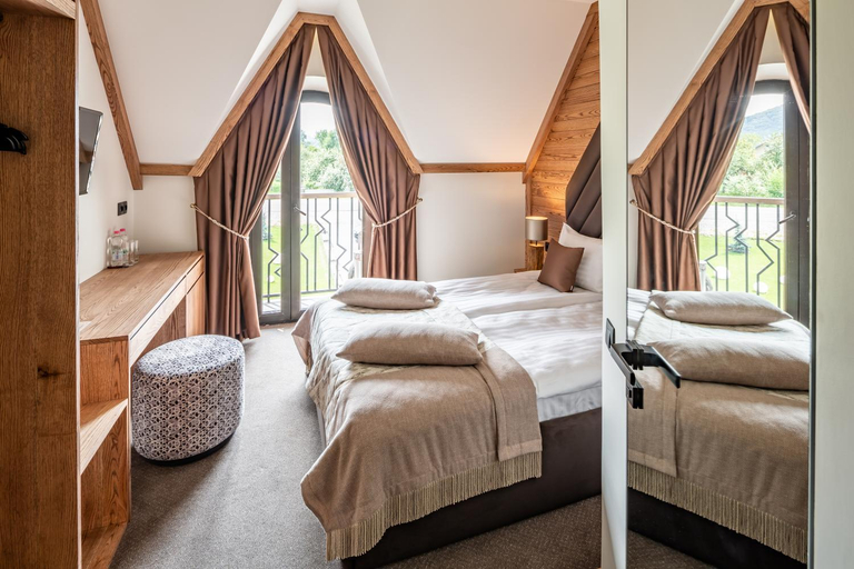 Bedroom 2, Фетрбуш, Nadvirnians'kyi