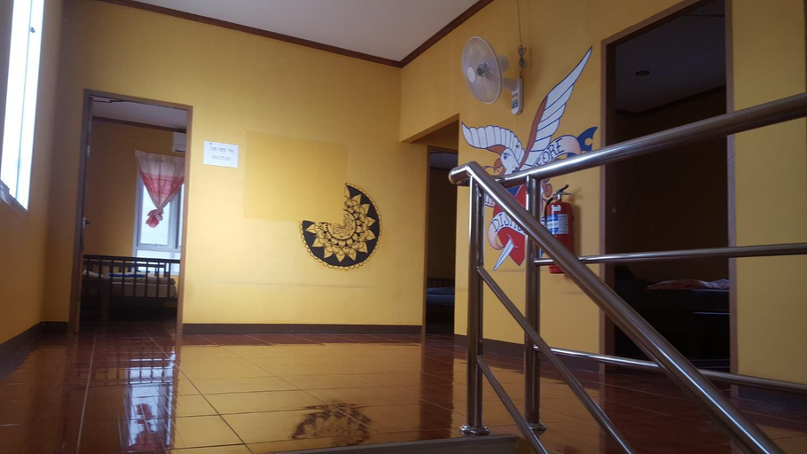 Others 4, Phatra Hostel, Ko Phangan