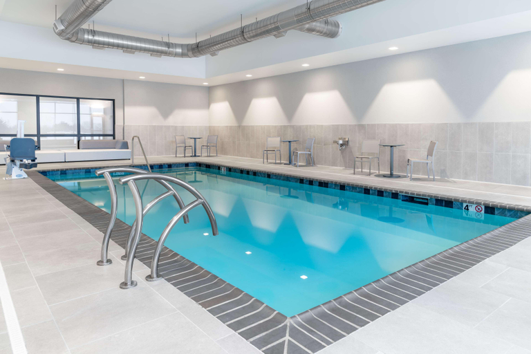Sport & Beauty, Homewood Suites Holland, Allegan