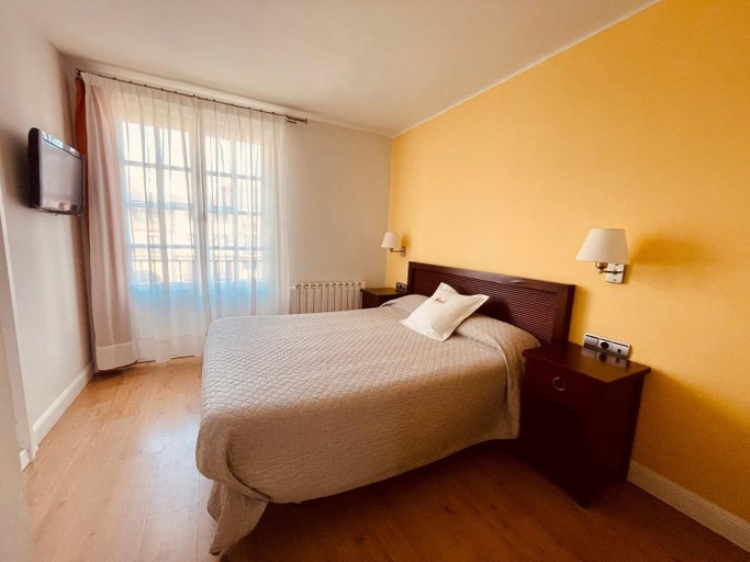 Bedroom 13