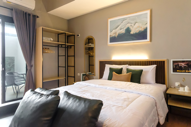 Bedroom 18
