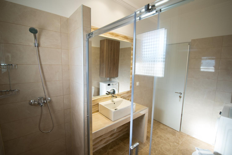 Others 5, Liovore Apartments, Ionian Islands