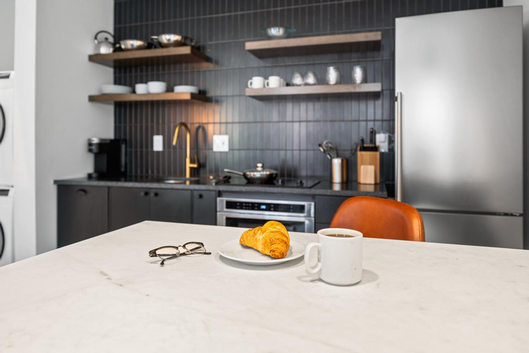 Dining Room 6