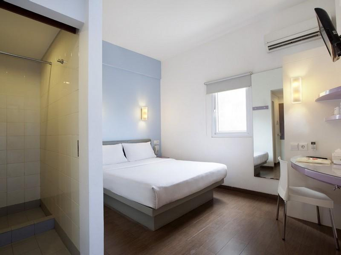 Bedroom 18