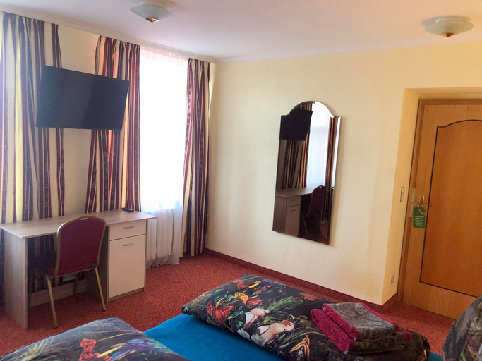 Bedroom 2, Hotel Eulenspiegel, Meißen