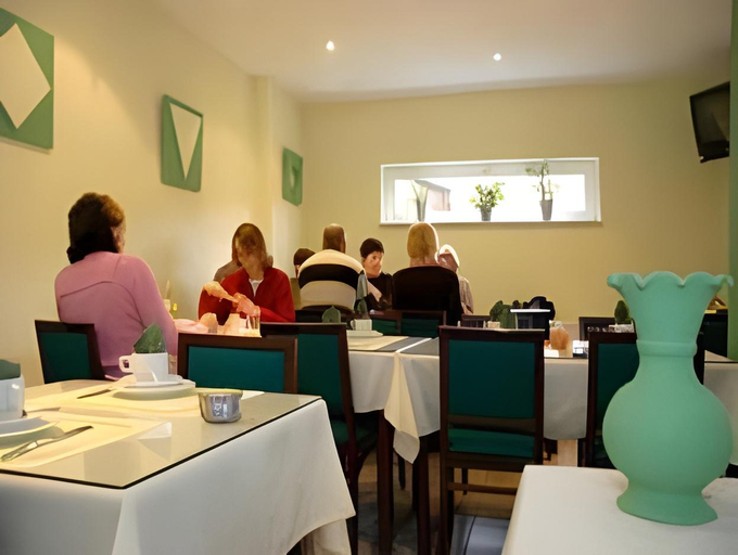 Food & Drinks 5, Hotel Adoma, Oost-Vlaanderen