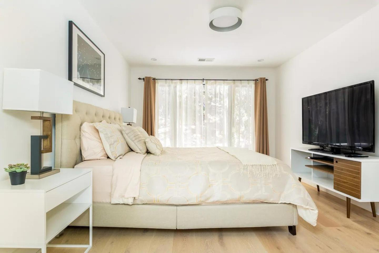 Bedroom 2, Exceptional Hilltop View Villa, San Francisco
