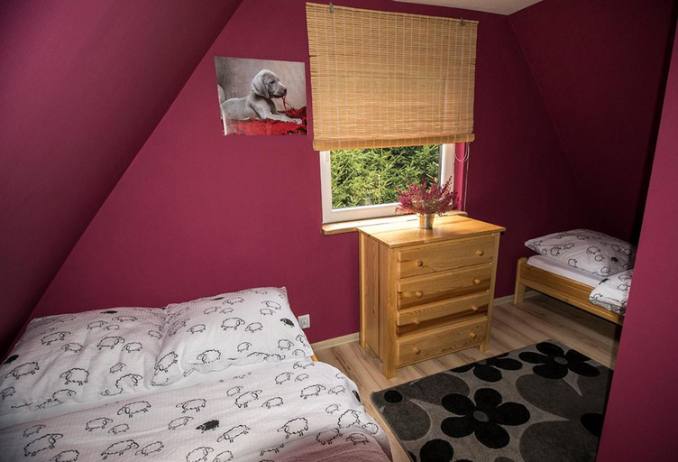 Bedroom 4, Domki nad rozlewiskiem, Lesko