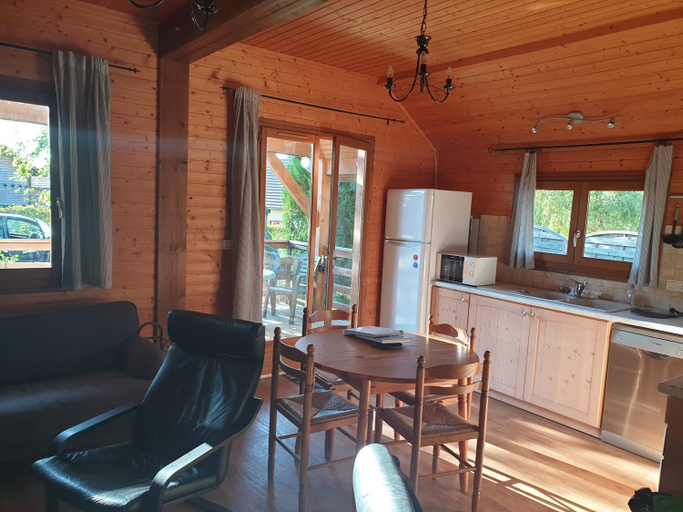 Others 4, Chalet les silenes, Jura