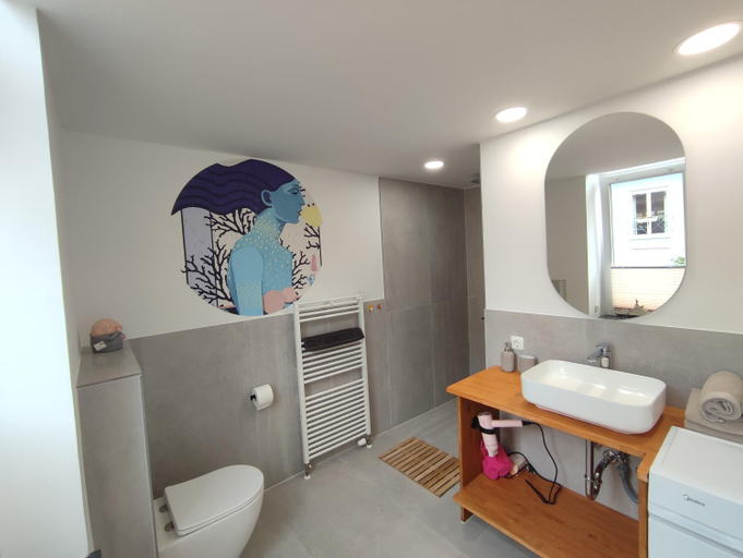 Bathroom 3, Apartment 58- Ruhr Nah, Essen