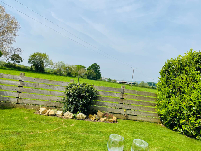 Others 4, Keepers Lodges, Worcestershire