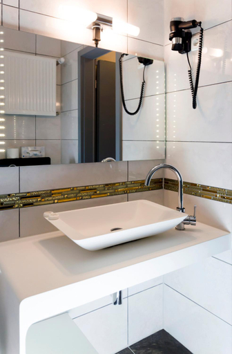 Bathroom 2, Hotel Royal, Frankfurt am Main