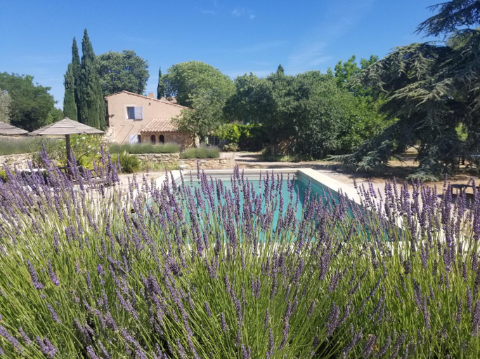 Others 2, Domaine du Coffre, Vaucluse