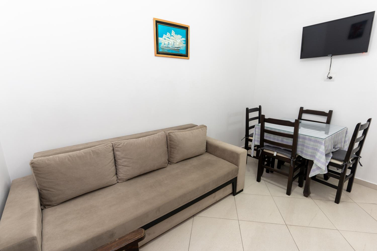 Others 2, Sheme's Apartments, Sarandës