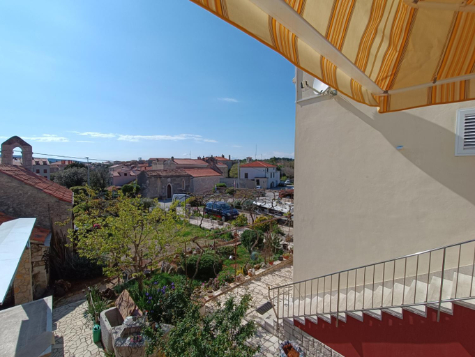 Others 2, Apartments Rita, Cres