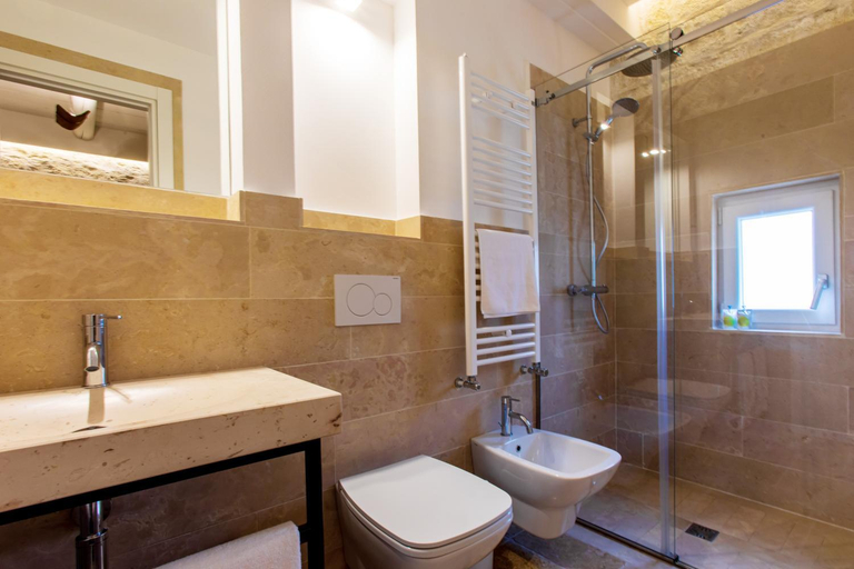 Others 2, B&B PIAZZA SAN GIOVANNI - ESSENZE DELLA MURGIA, Bari