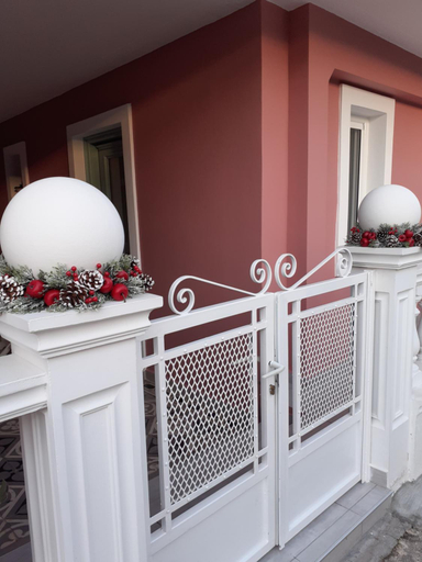 Others 5, Sugar Home, Peloponnese