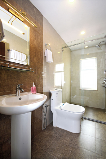 Bathroom 5, Hotel Sherpani, Bagmati