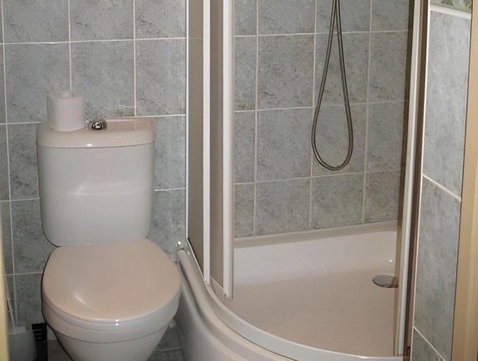 Bathroom 3, Rossiya, Sankt-Peterburg gorsovet