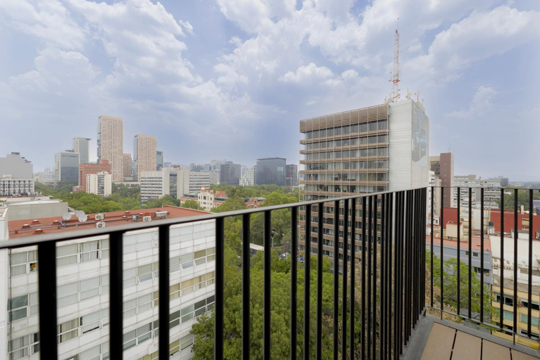 Others 4, Capitalia Aristoteles Polanco, Naucalpan de Juárez