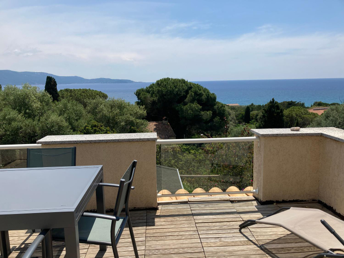 Facilities 2, Chez Jean Claude la villa des amis, Corse-du-Sud
