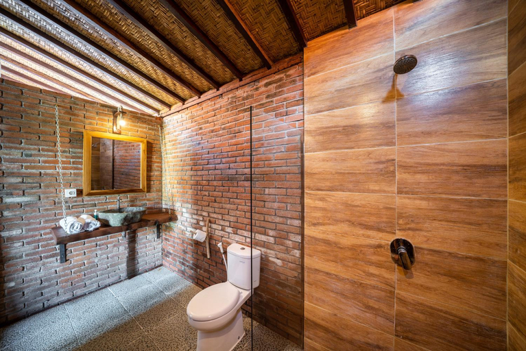 Bathroom 2, Lumbung Sari, Badung
