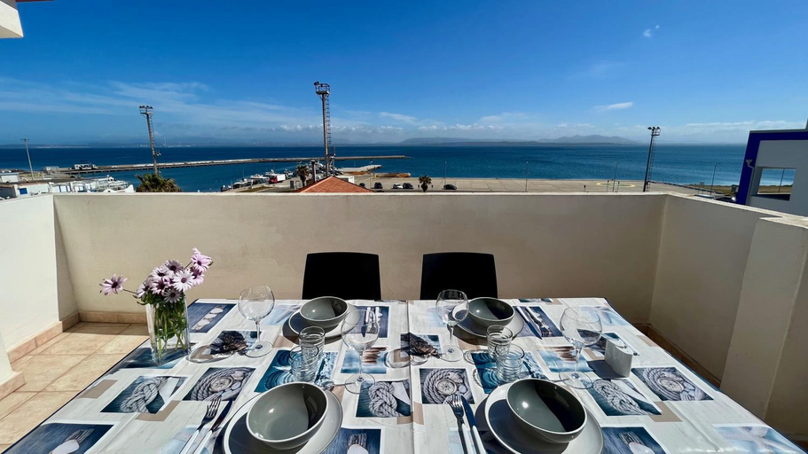 Food & Drinks 4, Attici con Terrazzo vista Mare, Carbonia-Iglesias