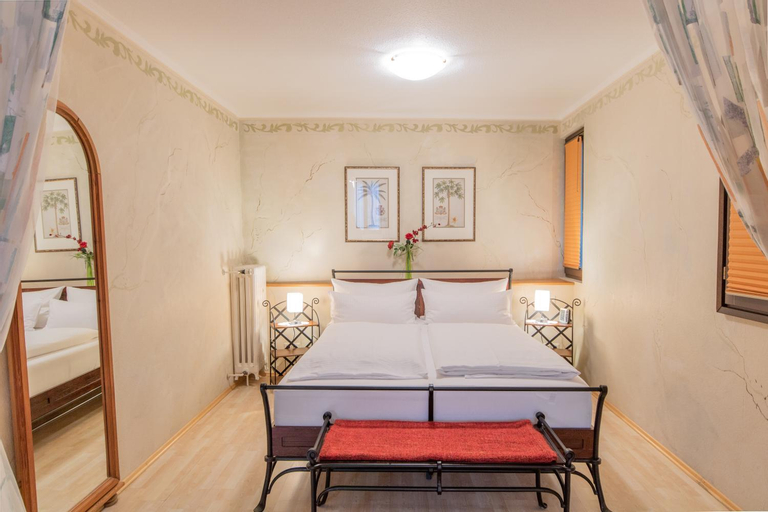 Bedroom 12