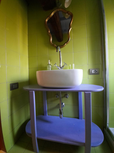 Bathroom 2, La Maison Deux, Reggio Nell'Emilia
