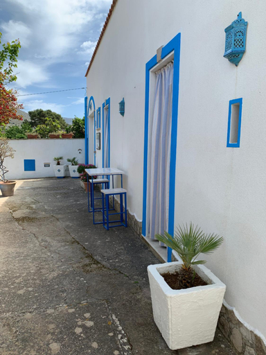 Others 2, Bed & Breakfast Sole Azzurro, Trapani