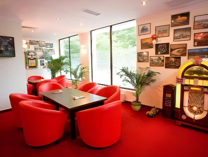 Public Area 2, Hotel Fantanita Haiducului, Selimbar