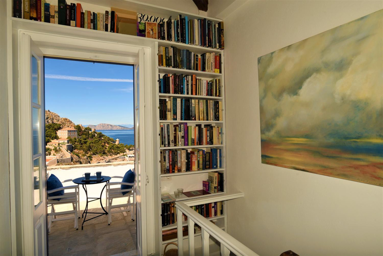 Others 3, Villa Sunset Hydra, Attica