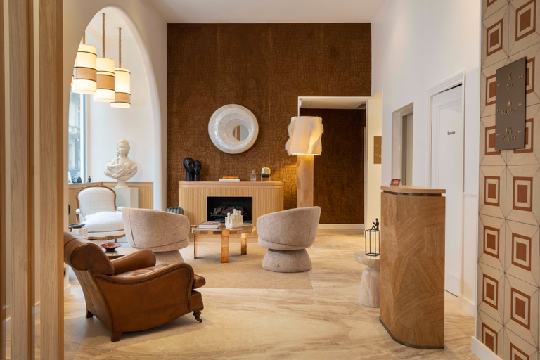 Public Area 4, Madame Drouot & Spa - Opéra, Paris