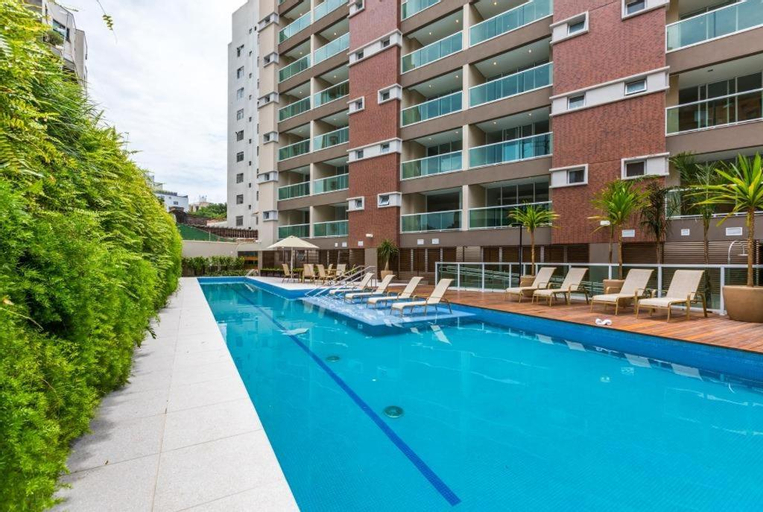 SUA CASA NA VILA MADALENA, São Paulo