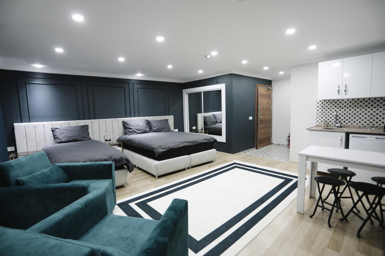 Others 2, Kubbe House, Fatih