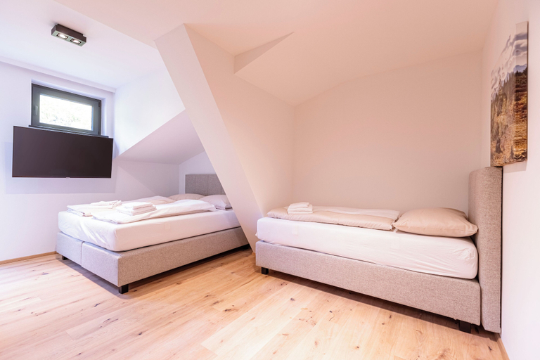 Bedroom 4, Saalbach Suites by ALPS RESORTS, Zell am See