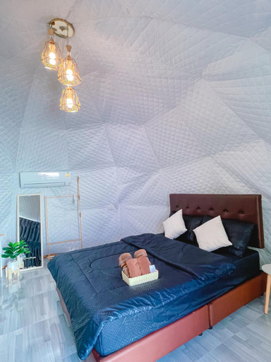 Bedroom 14