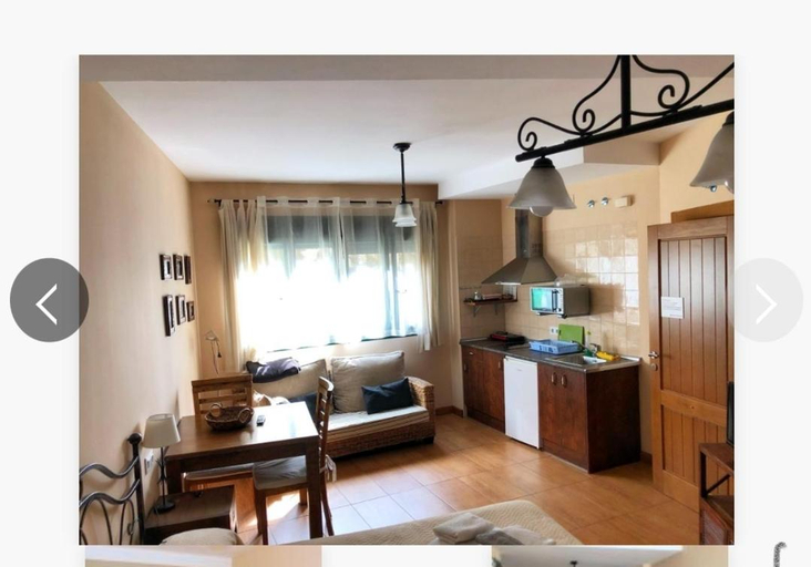 Others 3, Estudio con cocina y bano privado, Cáceres