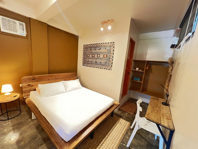 Others 4, Haole Surf Hostel, General Luna