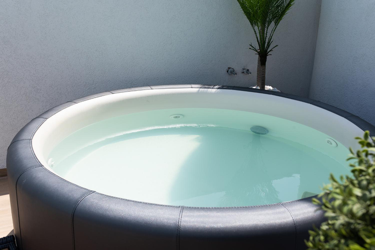 Hot tub 4, PORT CITY HAIFA - Luxury Seaview Penthouse w Jaccuzzi