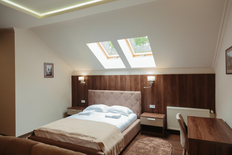 Bedroom 2, Каизервальд Forus - апартаменти в Карпатах, Mukachivs'kyi
