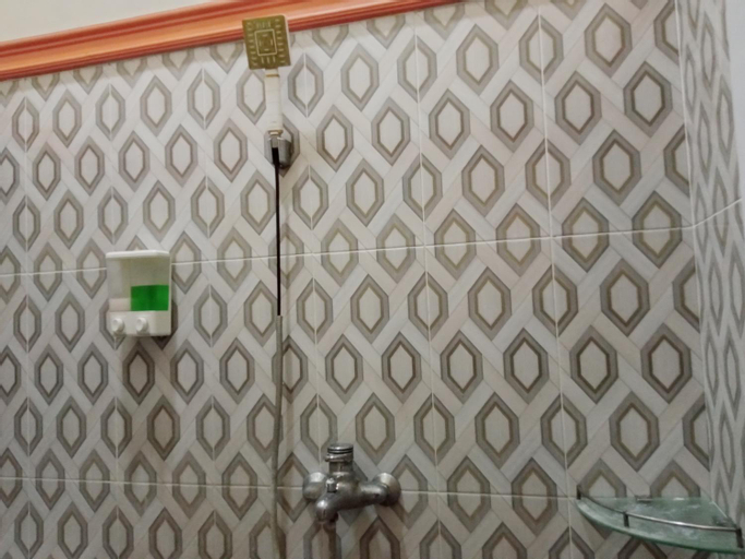 Bathroom 5