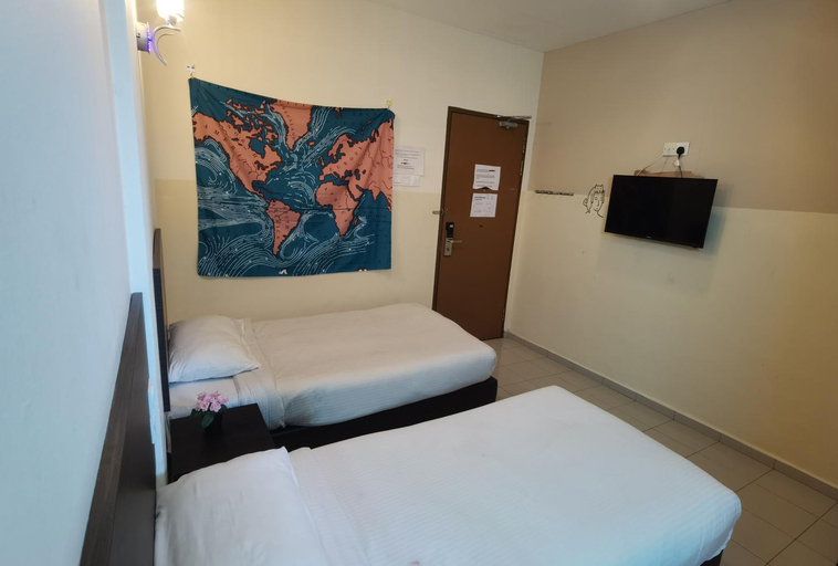 Others 5, NGS Hotel, Kuantan