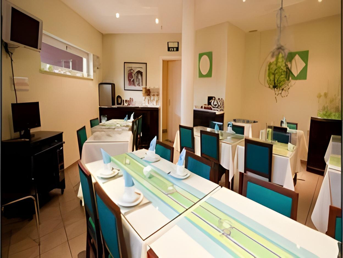 Food & Drinks 5, Hotel Adoma, Oost-Vlaanderen