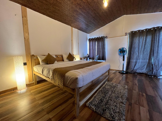 Bedroom 2, Adaara Retreat - Pet Friendly Cottages, Almora