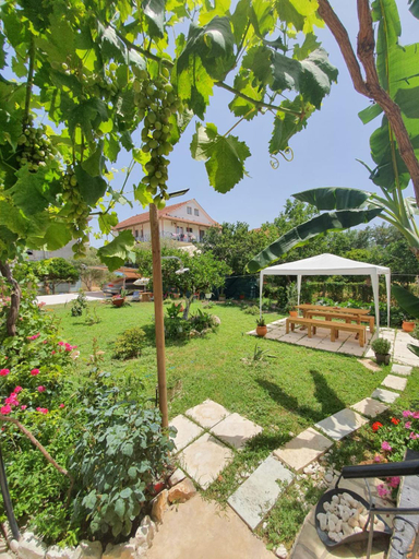 Others 4, Liovore Apartments, Ionian Islands