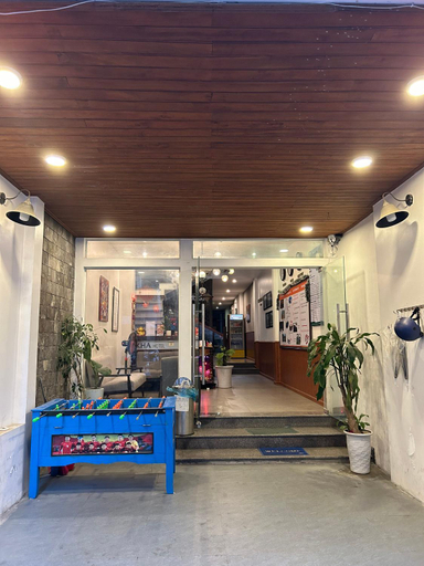 Others 3, Kha Hostel , Huế