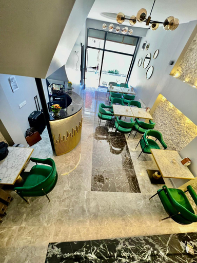 Public Area, dolphin hotel cafe, Fatih