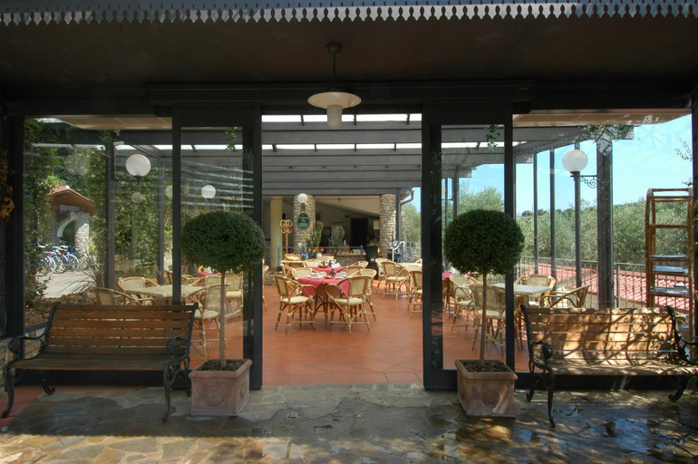 Food & Drinks 2, Camping Edy, Imperia
