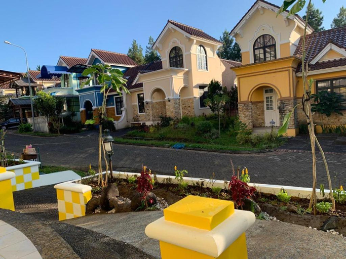 Others 4, Villa Wubao 3 Kamar di Kota Bunga Puncak, Bogor
